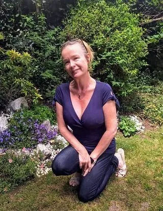 Award-winning psychic Chat 2 Charlie