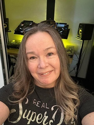 Having another bash at being a DJ